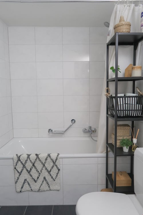 Schöne, helle 4.5 Zimmerwohnung mit toller Aussicht 5