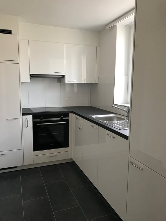 Moderne 2.5 Zimmerwohnung in Rorschach zu vermieten 2