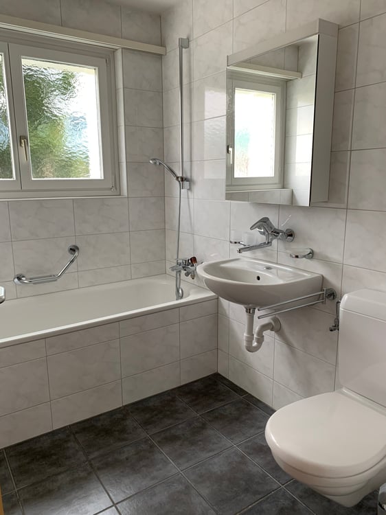 4.5-Zimmerwohnung mit Balkon zu vermieten 3