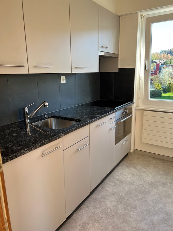 Grosszügige 2.5-Zimmerwohnung mit Balkon in Ostermundigen 5