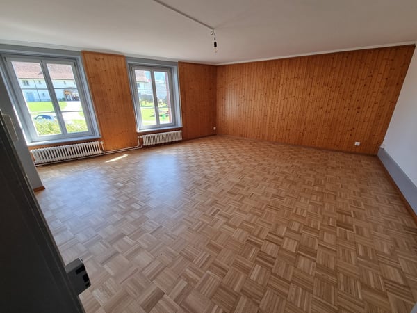 Spacieux appartement rénové 5