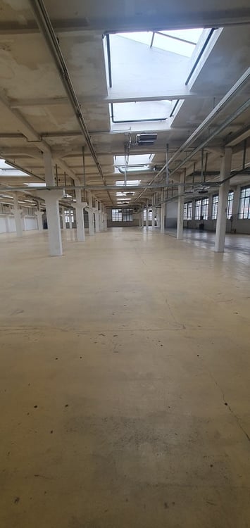 Werkstatt in Penthalaz 7