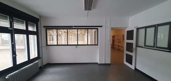 Werkstatt in Penthalaz 9