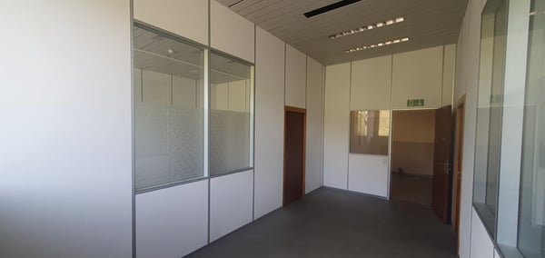 Büros von 279 m² in Penthalaz 11