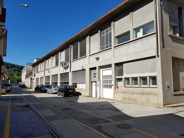 Büros von 279 m² in Penthalaz 1