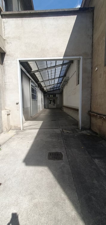 Büros von 279 m² in Penthalaz 2