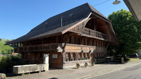 Bijoux 4-Parteienhaus 2