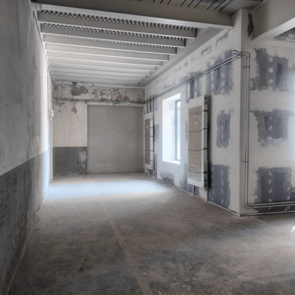 Gewerbefläche mit Altbau-Charme inmitten des Bernapark Areals 6