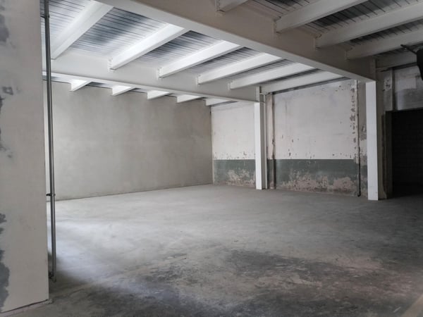 Gewerbefläche mit Altbau-Charme inmitten des Bernapark Areals 2