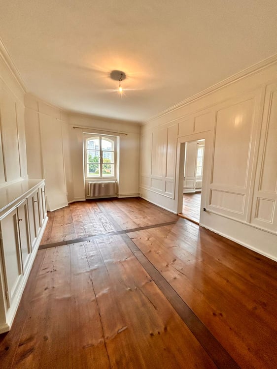 Einmaliges Bijou im Schloss Wittigkofen auf Berner Stadtboden 12