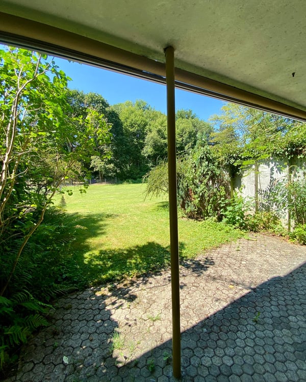 Charmante 1 Zimmer-Parterrewohnung mit Gartensitzplatz 12