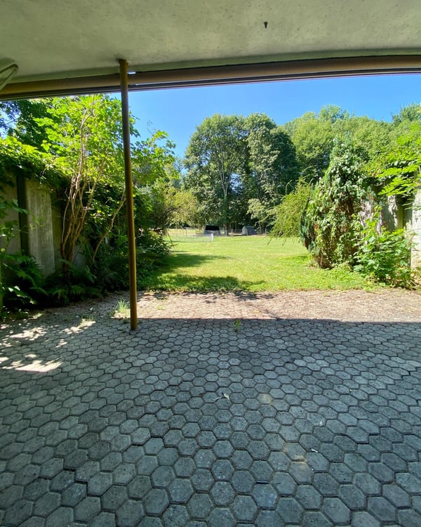 Charmante 1 Zimmer-Parterrewohnung mit Gartensitzplatz 13
