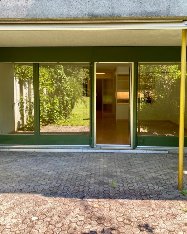 Charmante 1 Zimmer-Parterrewohnung mit Gartensitzplatz 11