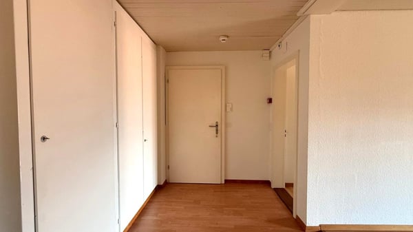Neues Heim mit eigenem Schlossgarten gewünscht? 4