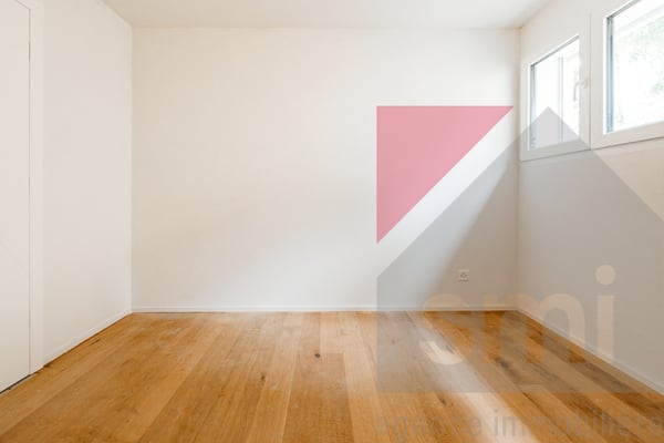 Villa spacieuse de 5 pces avec des finitions harmonieuses 6