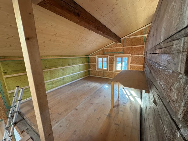 Attraktive Büro-/Atelierfläche im Herzen von Zweisimmen 8