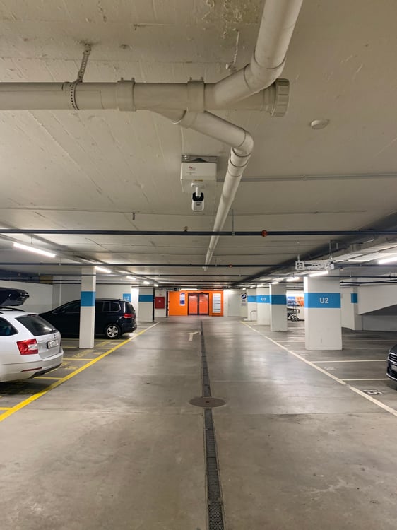 Einstellhallenparkplatz Migros Zähringer / Längasse 2