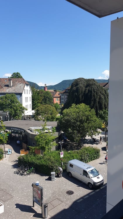 Grosszügige 2.5-Zimmerwohnung direkt an der Igelweid 3