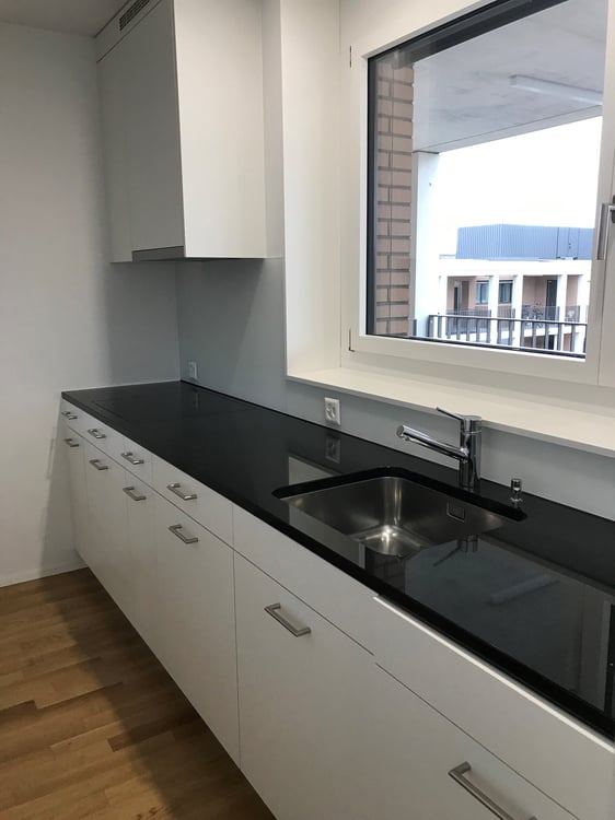 1.5 Zimmer mit Ankleide/Büro-Raum im Breitsch 3