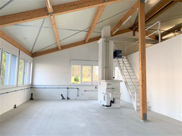 Gewerbeliegenschaft auf drei Etagen in Grenchen 10