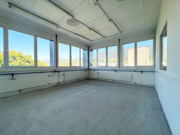 Gewerbeliegenschaft auf drei Etagen in Grenchen 9