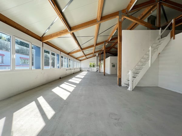 Gewerbeliegenschaft auf drei Etagen in Grenchen 11