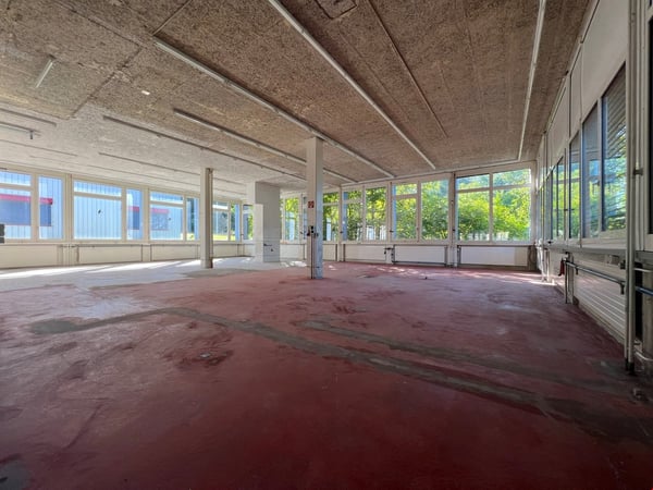 Gewerbeliegenschaft auf drei Etagen in Grenchen 7