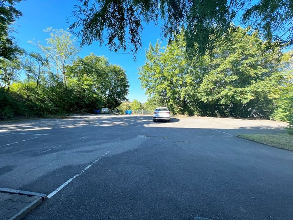 Gewerbeliegenschaft auf drei Etagen in Grenchen 4