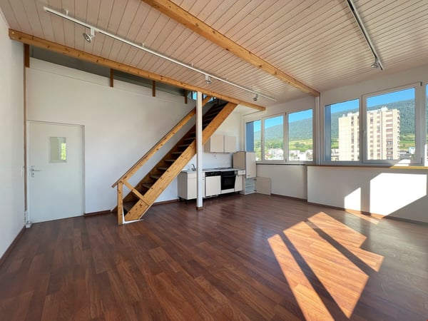 Gewerbeliegenschaft auf drei Etagen in Grenchen 14