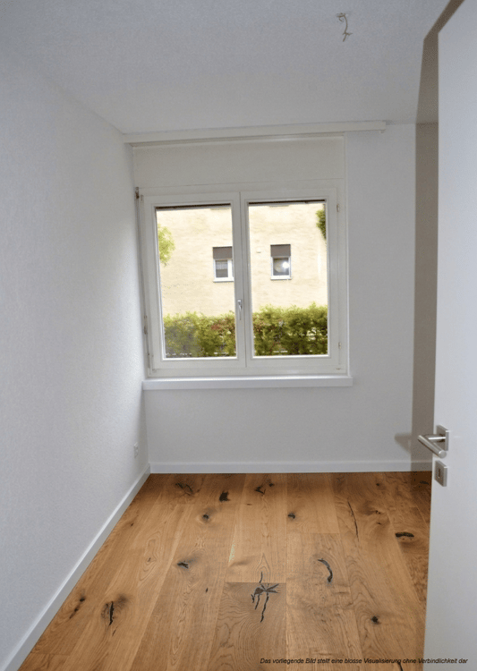 Neu sanierte 4-Zimmer-Parterrewohnung 6