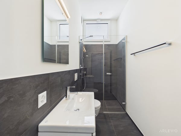 Exquisite 3½-Zimmer-Attikawohnung (108 m2) mit Traumterrasse und Seesicht 7