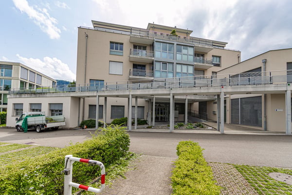 Exquisite 3½-Zimmer-Attikawohnung (108 m2) mit Traumterrasse und Seesicht 11