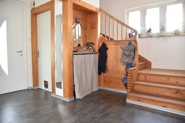 exklusive + total renovierte 1.5 Zimmer EFH-Villa mit Gartenhaus an top Zentrum-Lage 9