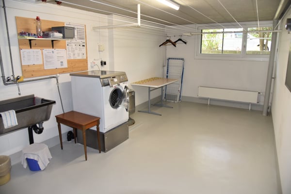 1.5 Zimmer-WHG mit Balkon, Lift + Auto-Abstellplatz 9