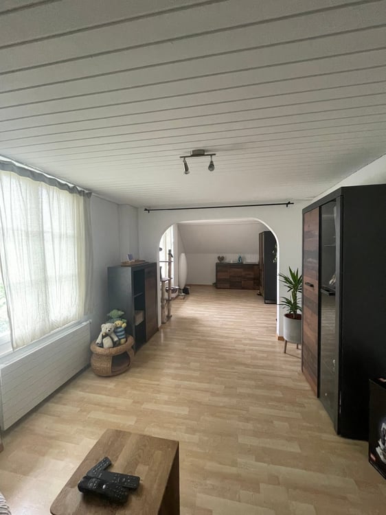 Charmante Dachwohnung mit grosszügiger Terrasse 5