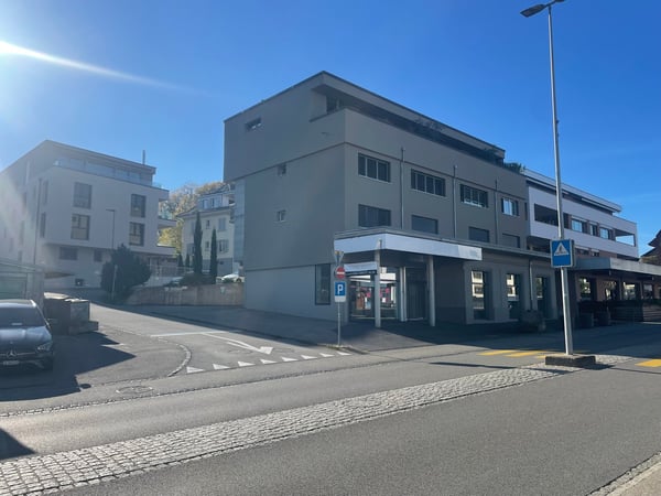 Vieleseitig nutzbare Gewerbefläche an Top-Lage in Murten 1