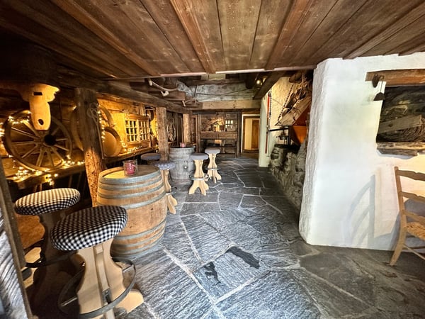 Charmantes Chalet-Haus mit vielen Nebengebäude in idyllischer Berglage in Gündlischwand 13