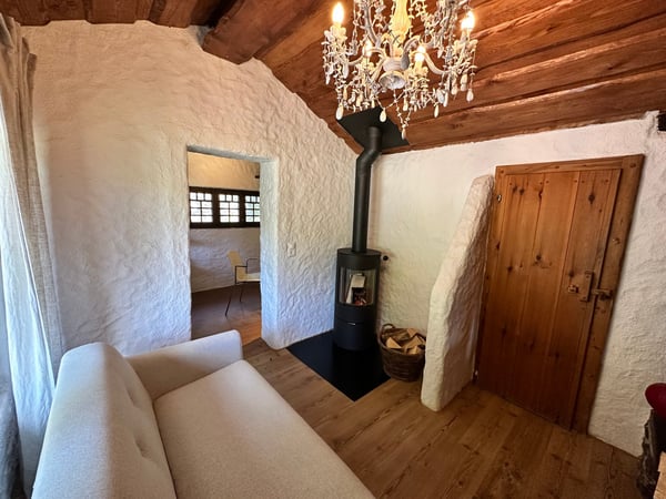 Charmantes Chalet-Haus mit vielen Nebengebäude in idyllischer Berglage in Gündlischwand 19