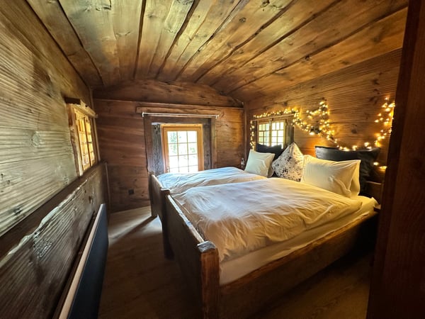 Charmantes Chalet-Haus mit vielen Nebengebäude in idyllischer Berglage in Gündlischwand 18