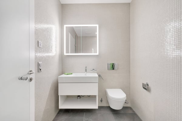 Moderne 2.5-Zimmer-Wohnung mit Balkon und Stadtblick in St. Gallen 7