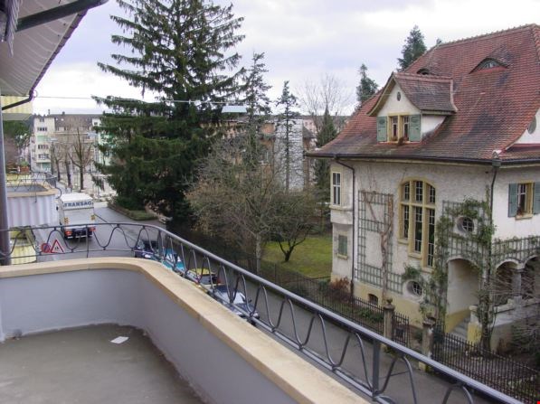 TOP-sanierte 1 1/1-Zwg im GURZELEN-QUARTIER 9