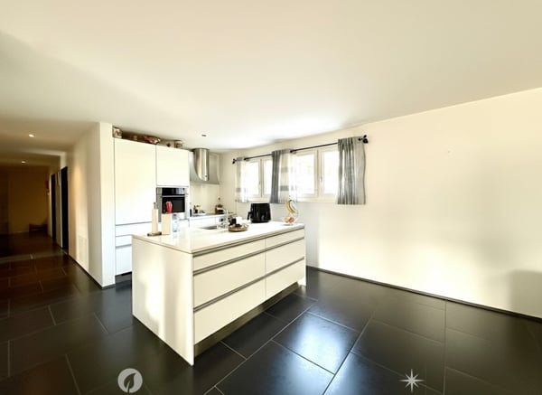 Traumhafte Erdgeschosswohnung mit Garten & Schwedenofen – Wohnen mit Stil und Komfort 2