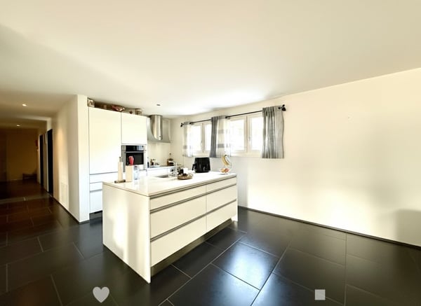 Traumhafte Erdgeschosswohnung mit Garten & Schwedenofen – Wohnen mit Stil und Komfort 2