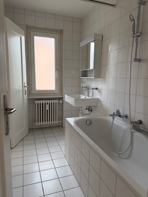 Charmante 4-Zimmer-Wohnung nahe Bielersee 13