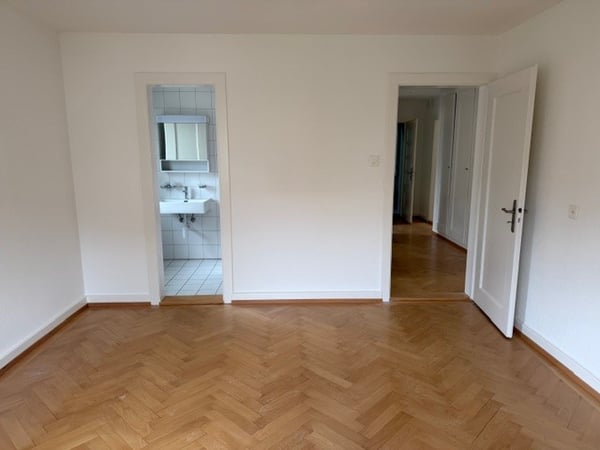 Charmante 4-Zimmer-Wohnung nahe Bielersee 9