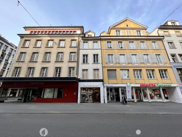 IDEAL für Studenten - Wohnen an der Einkaufsmeile der Stadt Biel 1