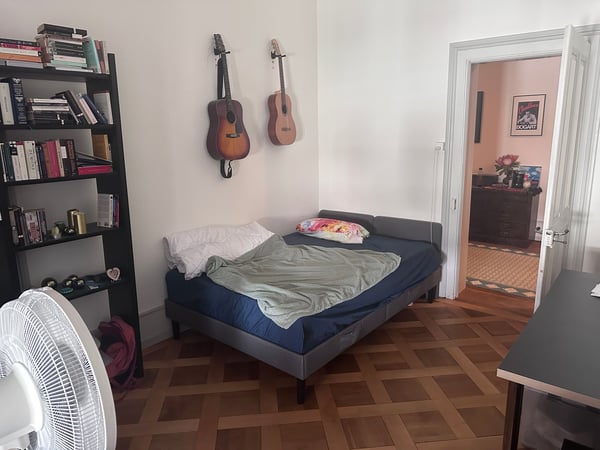 Stillvolle 3.5-Zimmer-Altbauwohnung im Herzen von Biel - direkt bei der Einkaufsmeile 8