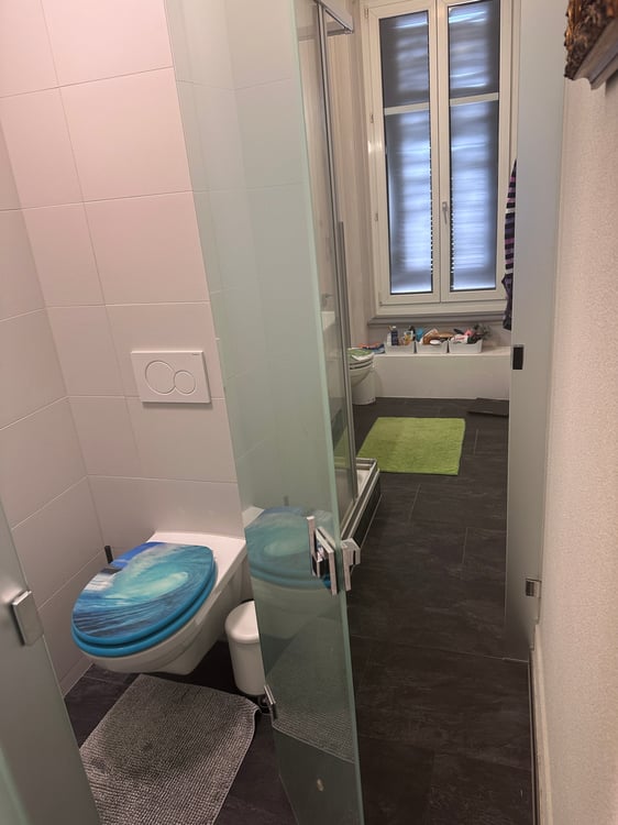 Stillvolle 3.5-Zimmer-Altbauwohnung im Herzen von Biel - direkt bei der Einkaufsmeile 14