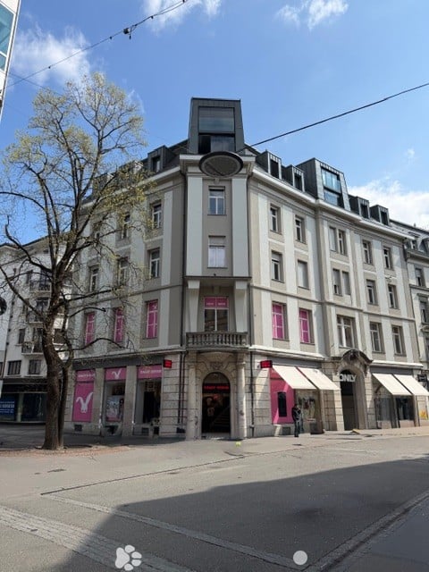 Stillvolle 5.5-Zimmer-Altbauwohnung im Herzen von Biel - direkt bei der Einkaufsmeile 1