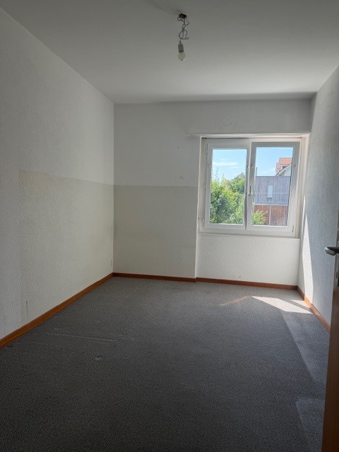 Ruhig gelegen und preislich sehr interessant - 3.5 Zimmerwohnung 9